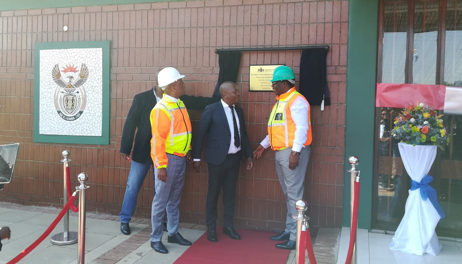 Lesufi opens Kwa-Thema Special School - Gauteng News